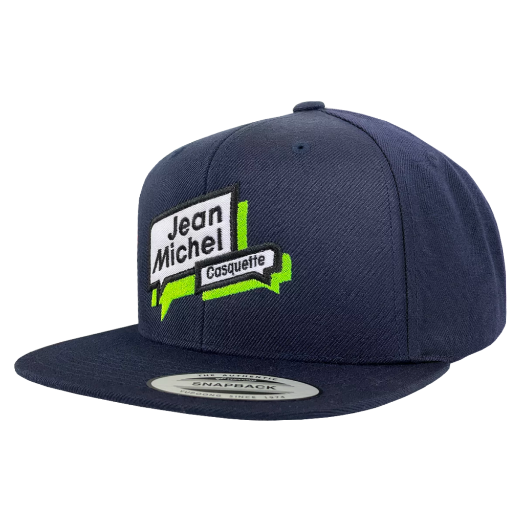 Casquette snapback Yupoong à personnaliser avec votre logo en BRODERIE et ÉCUSSON. Votre casquette personnalisée livrée en 5 à 15 jours.