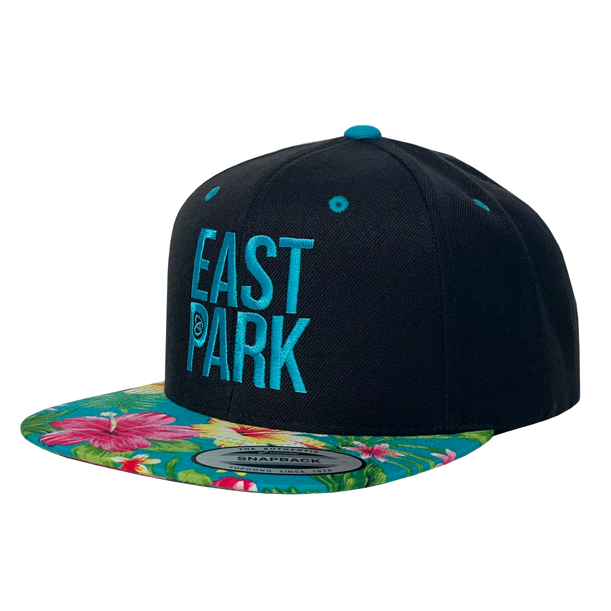Casquette Snapback Yupoong à personnaliser avec votre logo en ✓BRODERIE ✓ÉCUSSON. Votre casquette personnalisée livrée en 5 à 15 jours. Atelier français