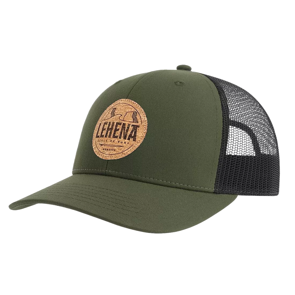 Casquette trucker recyclée personnalisable avec votre logo en ✓BRODERIE ✓ÉCUSSON ✓PATCH. Votre casquette personnalisée livrée en 5 à 15 jours.