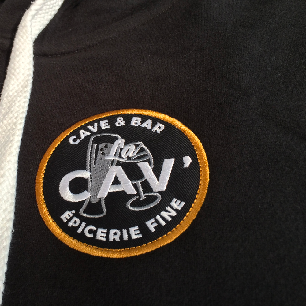 Veste La Cav’ – personnalisation textile brodée